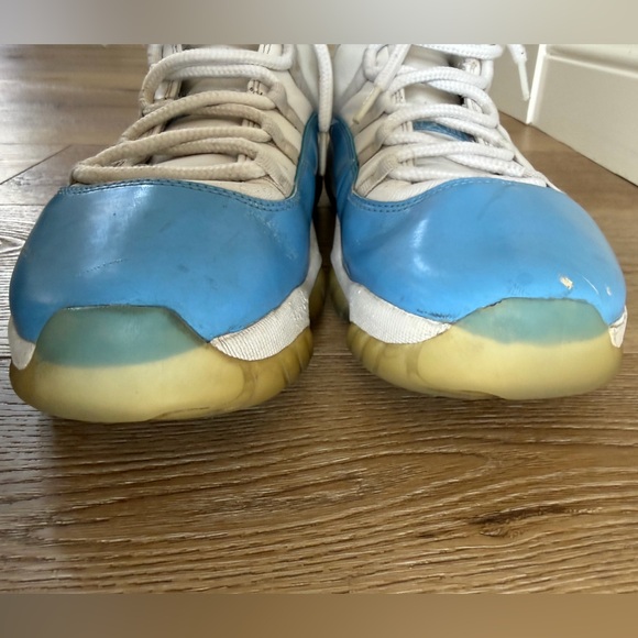 Nike Air Jordan 11 Retro Low UNC university Blue - Picture 6 of 10